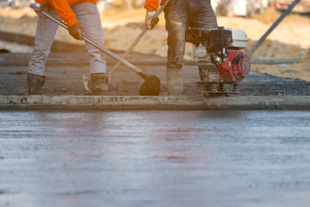 Best Best Concrete Contractor  in Lake Los Angeles, CA